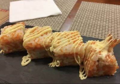 What is in a shrimp tempura roll
