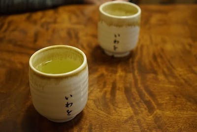 Do Japanese Put Sugar In Green Tea?